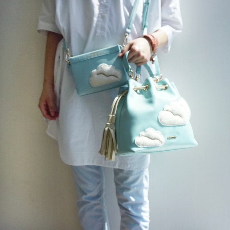 Goody Bag - 淺藍色意大利雙肩帶小雲水桶袋 + 斜背包 - 側背包/斜孭袋 - 真皮 藍色