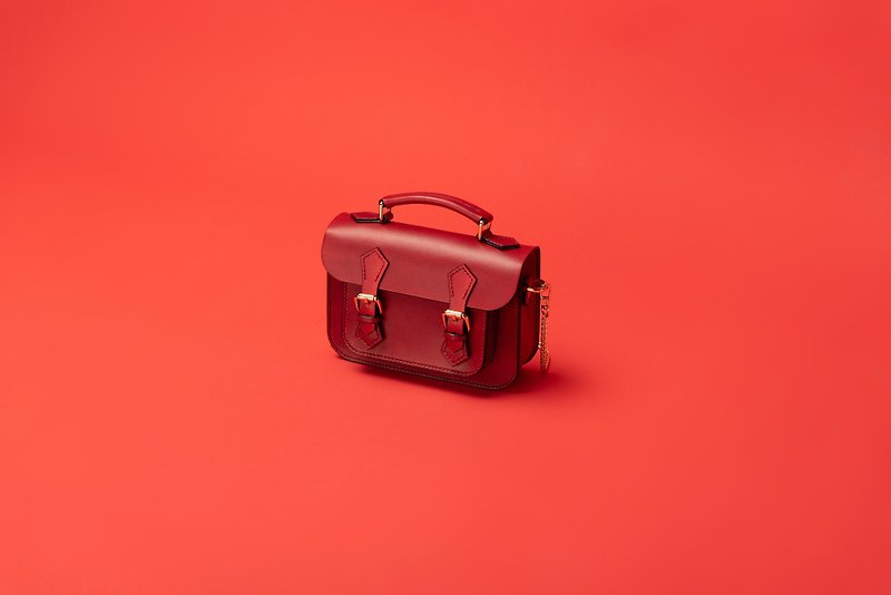 [Hand dyeing] [Christmas gift] [Couple preference] [Creative souvenir] Cambridge bag - กระเป๋าแมสเซนเจอร์ - หนังแท้ สีแดง