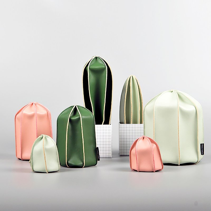 Cactus | Toiletry Bag/Storage Bag (3 Sizes) - กระเป๋าเครื่องสำอาง - วัสดุอื่นๆ 