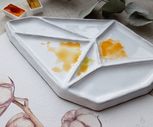 Handmade slab palette/ Ceramic paint palette with flowers/ Natural