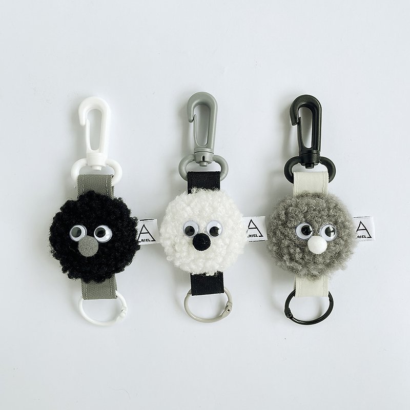 酷酷的毛毛小精靈掛飾鑰匙圈/黑/灰/白 - 鑰匙圈/鎖匙扣 - 其他材質 黑色