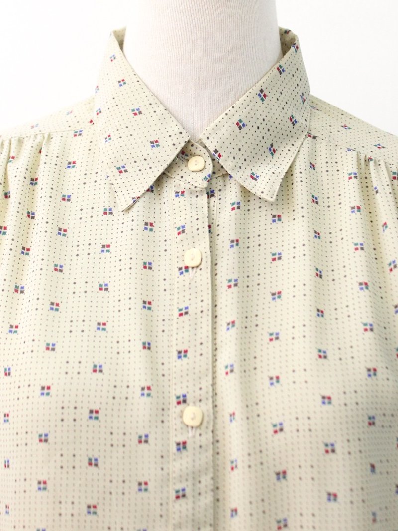 復古可愛正方形點點米卡其古著襯衫 Vintage Blouse - 恤衫 - 聚酯纖維 黃色