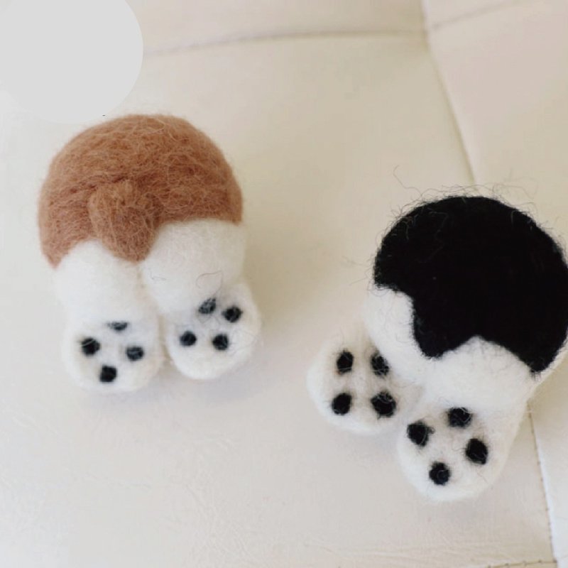 Dog Butt Series | Nepal Handmade Wool Felt Shaped Magnets - Items for Display - Wool Multicolor