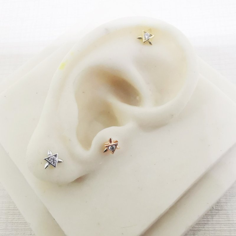 silver stud earrings, plated with gold, star pattern, Prayam design Simple - Earrings & Clip-ons - Other Metals Silver