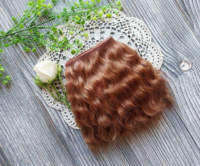 How to Curl Yarn wefts + How to Make a Doll Wig, Curls