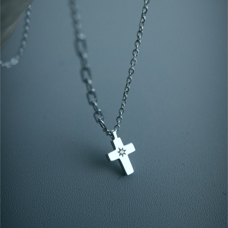 Starlight - 925 Sterling Silver Cross Pendant Necklace with Chain - สร้อยคอ - เงิน 