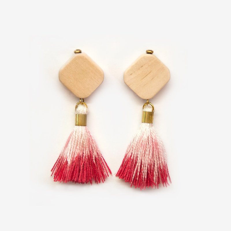 Hand-dyed cotton tassel earrings - flamingo auricular / ear clip - Earrings & Clip-ons - Wood Pink