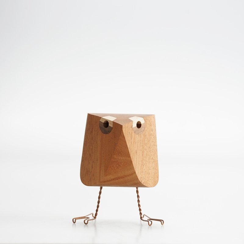 Weiyi Design / Little Bird-Gaga - Items for Display - Wood Brown