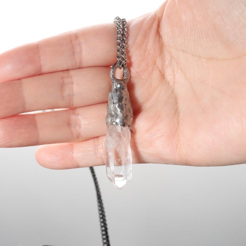 [Quick Shipping] Pillar of Pure Light Necklace (Short)_Natural White Crystal Necklace - สร้อยคอ - คริสตัล ขาว