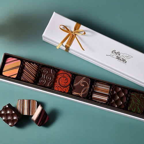 CoCa MaMa 可可女神巧克力工坊 精緻金磚(含餡)巧克力系列(8入)禮盒-CoCa MaMa 巧克力工坊