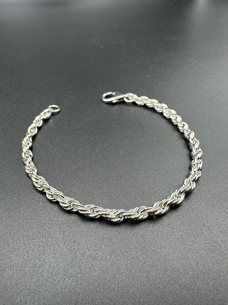Silver twist bracelet_sterling silver_925 Silver - Bracelets - Silver 