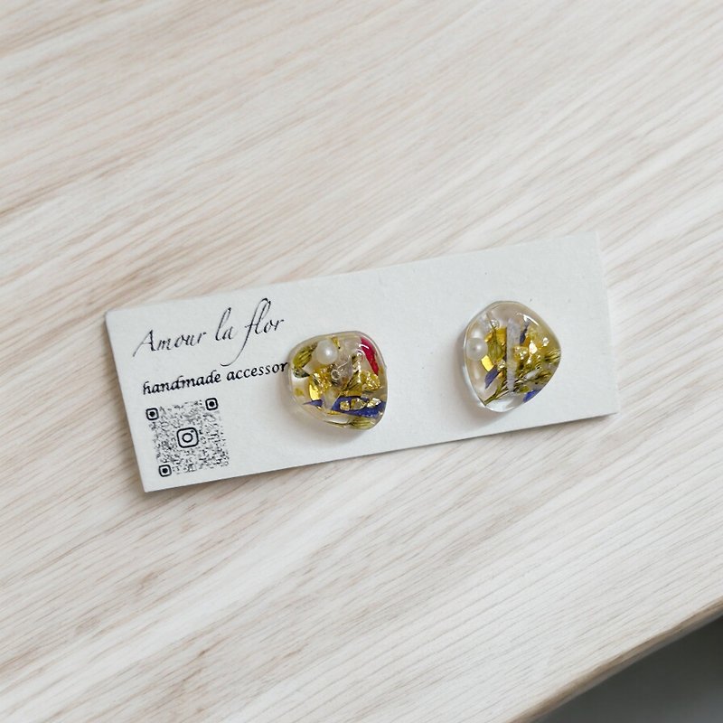 [Handmade design by Moraf] Sterling silver gold-plated anti-allergic ear pins, irregular round ear pins - Earrings & Clip-ons - Sterling Silver Blue