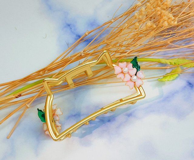 ヘアクリップ  サクラ猫 お買い物マラソン最大20％OFFクーポンヘアクリップ 桜