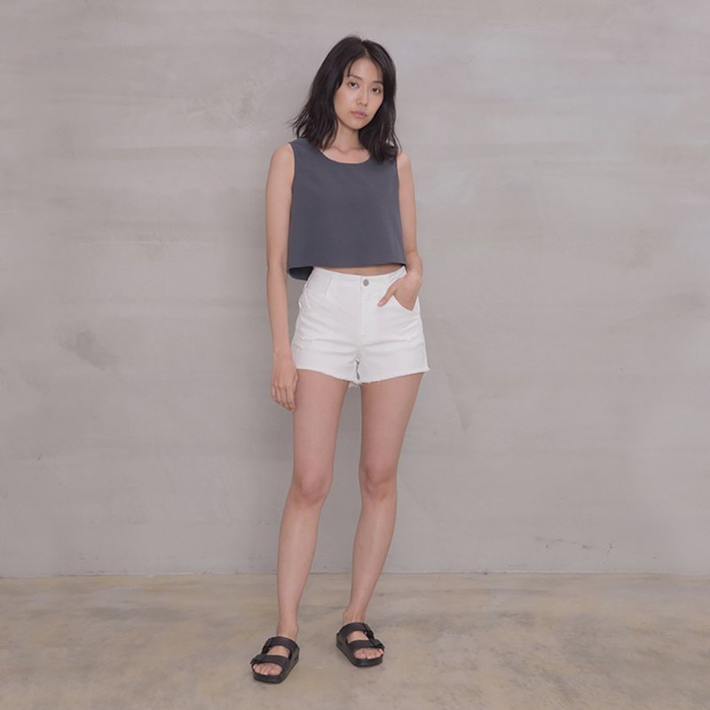 搖滾夏季牛仔短褲 Distressed Washed Denim Short - 女短褲/五分褲 - 棉．麻 多色