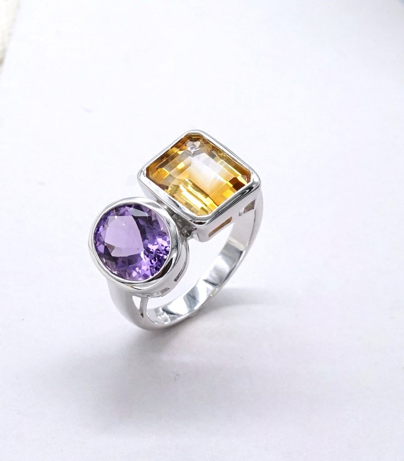Sterling Silver Ring with Natural Amethyst and Citrine - 戒指 - 其他金屬 多色