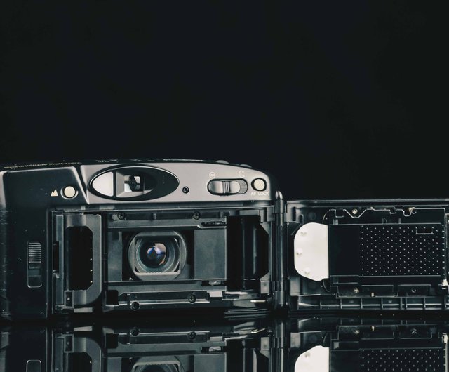 完動品 フジ ズームカルディア ９００ デート フィルムカメラ ●21-FUJI-ZOOM-Cardia900Date.jpg