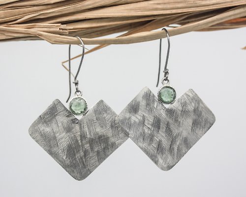 metal-studio-jewelry Faceted round green kyanite earrings with large silver square shape and oxidized