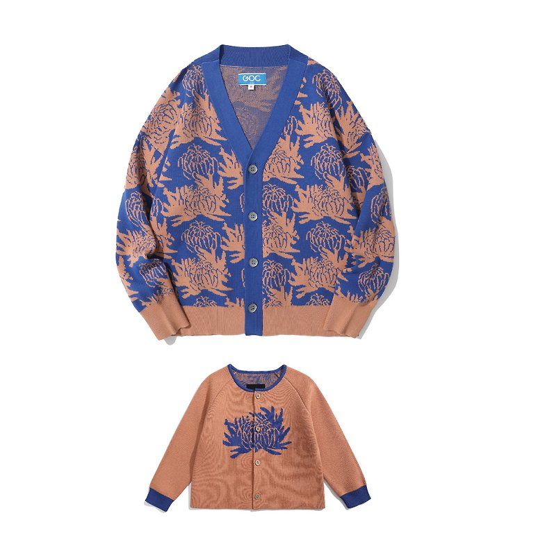【春節限定優惠】GOC 親子兩件套裝 三文魚色海洋藍菊花針織外套 - 毛衣/針織衫 - 棉．麻 