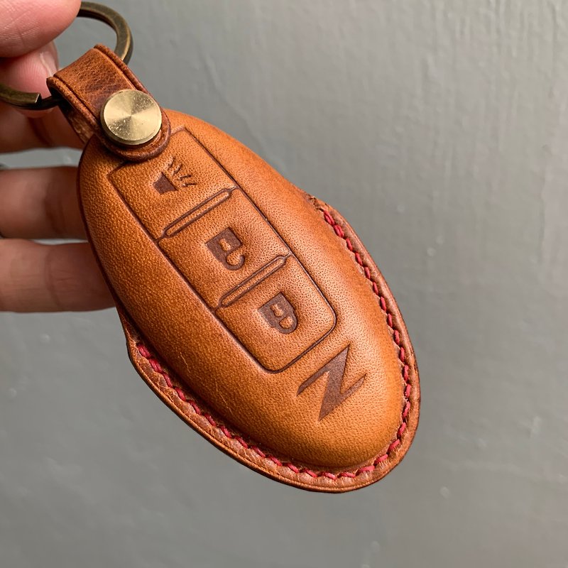 Leather car key case, car key cover, Nissan GTR - Keychains - Genuine Leather Red