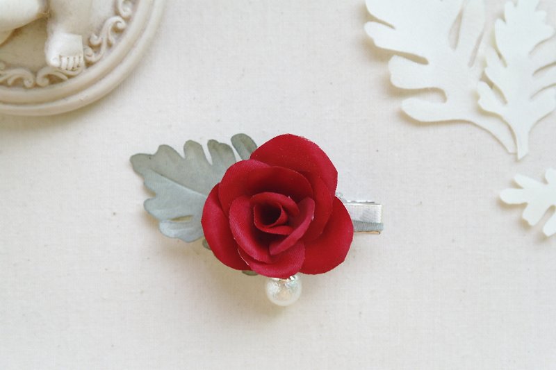Elegant Red Rose Fabric Flower Hair Clip,gift for her, hair accessories - เครื่องประดับผม - พืช/ดอกไม้ สีแดง
