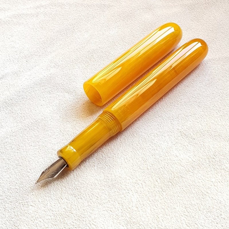 Handmade Fountain Pen - 鋼筆 - 樹脂 多色