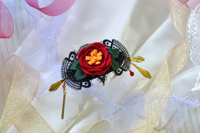 茜色山茶花髮夾墜飾版 - 髮夾/髮圈 - 其他人造纖維 紅色