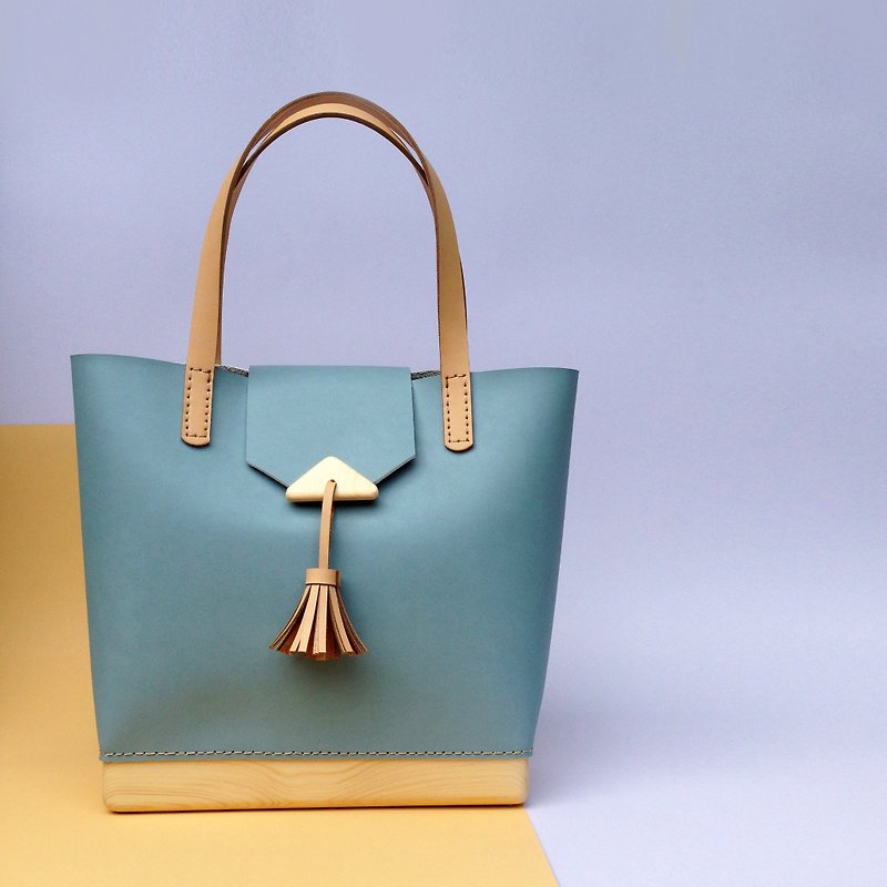 Wooden butt bag - tote (light blue) - Messenger Bags & Sling Bags - Wood Blue