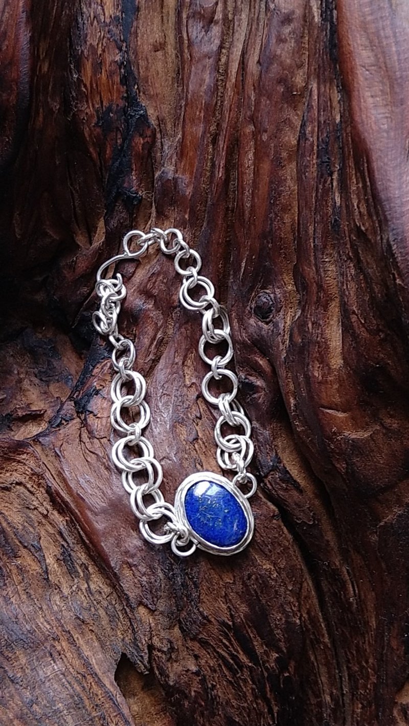 Lapis Lazuli Sterling Silver Bracelet - สร้อยข้อมือ - เงิน 