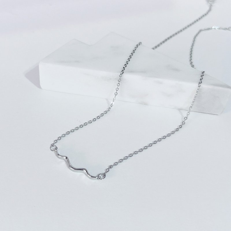 Wave 925 Sterling Silver Necklace Simple Classic Design Gift Sharing Smile Generous Box - Necklaces - Sterling Silver Silver