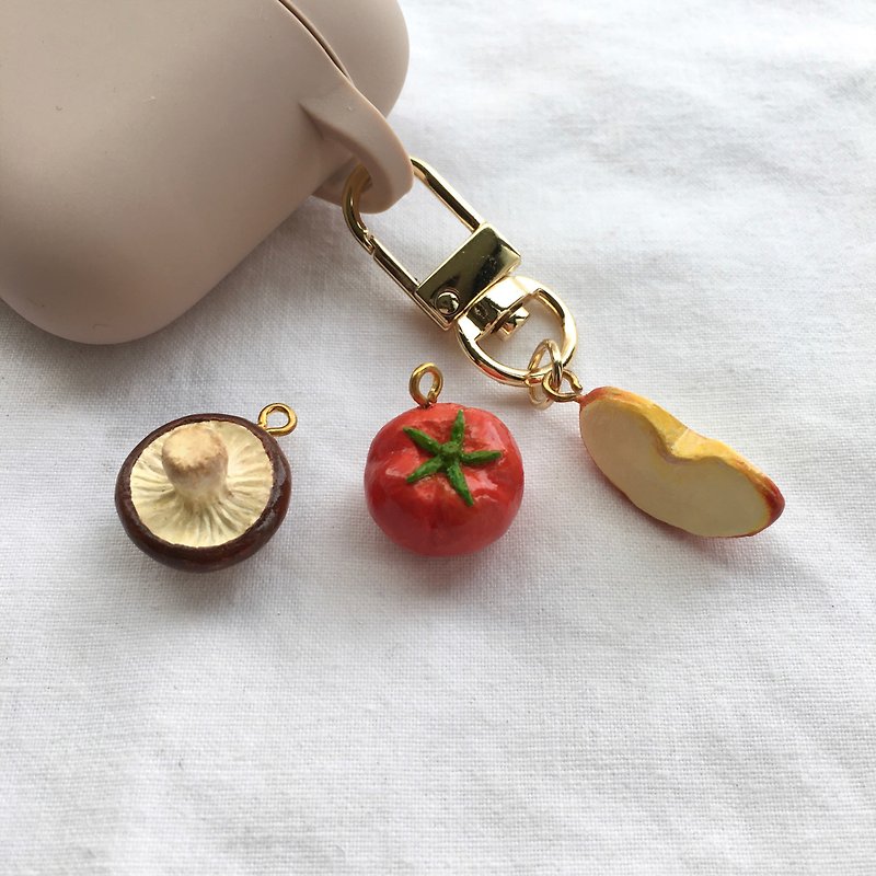 Green vegetable fruit airpods charm/key ring free pottery - Charms - Pottery 