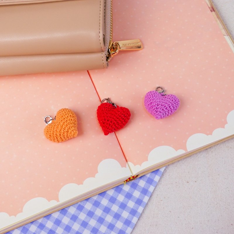 Heart charm zipper  key ring key chain bag charm handmade gift approx :2.5 cm. - Charms - Cotton & Hemp Pink
