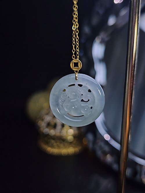 Luien路安翡翠 財富•吉祥•圓滿•平安|18k金天空藍麒麟平安扣|緬甸A貨翡翠吊墜