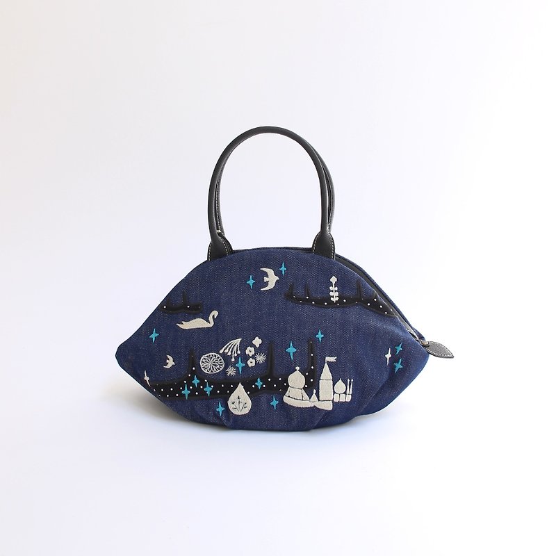 Prince Shiratori Embroidery - Almond Bag - กระเป๋าถือ - ผ้าฝ้าย/ผ้าลินิน สีน้ำเงิน