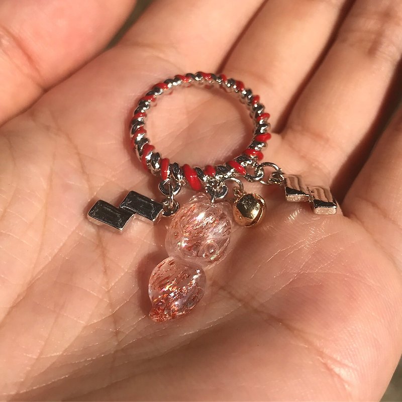 [Lost and find] natural stone mini super seven strawberry crystal Inari Shrine ring / necklace - สร้อยคอ - เครื่องเพชรพลอย สีแดง