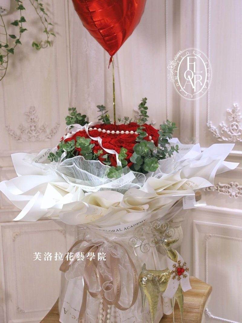 愛心造型玫瑰鮮花束 - 乾燥花/永生花 - 植物．花 紅色