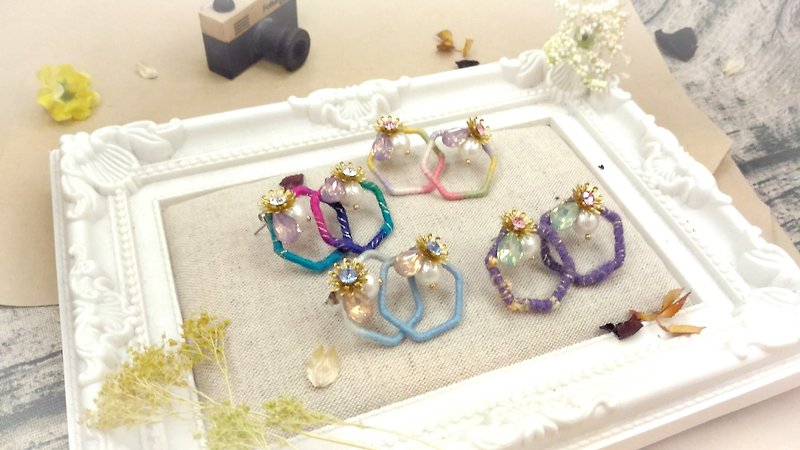 § HUKUROU $ Hexagon Rainbow Garden Earrings - Earrings & Clip-ons - Thread Multicolor