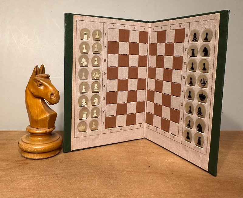 Vintage pocket miniature chess set from USSR, Moldavian Republic - Board Games & Toys - Paper Green