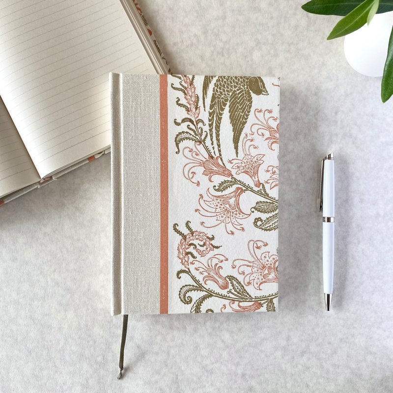 Italian woodblock-printed paper square back notebook , Bird , B6 - Notebooks & Journals - Paper White