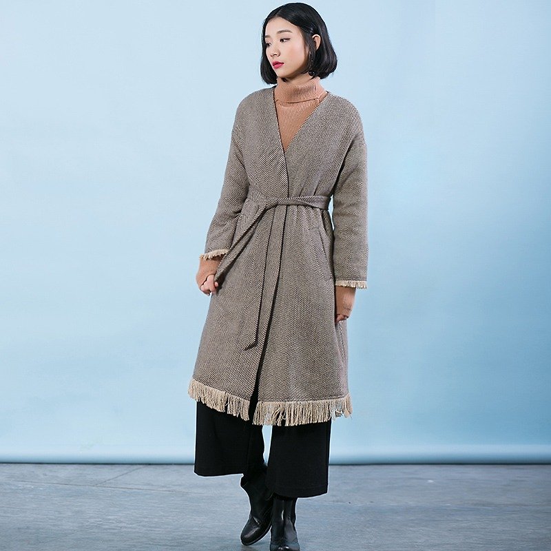 Annie Chen 2016 new women's winter long section of the Korean version of casual blouses fringed wool coat big yards - เสื้อแจ็คเก็ต - ผ้าฝ้าย/ผ้าลินิน สีกากี