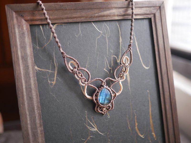 N50~Labradorite l South American Wax thread l Hand-woven l Necklace - Necklaces - Semi-Precious Stones Brown