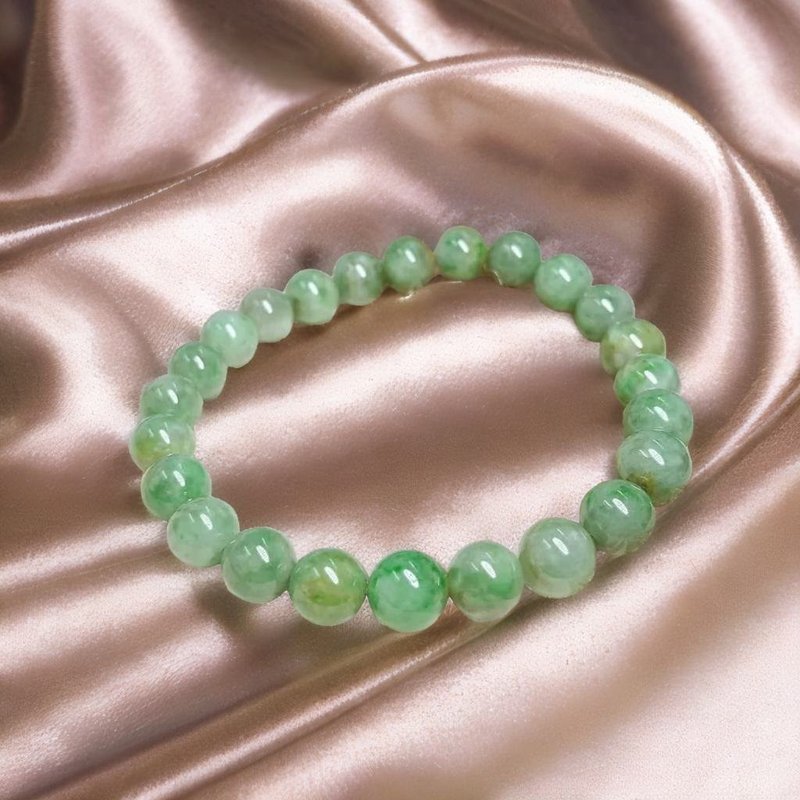 Green Flower Jadeite Hand Beads | Natural Burmese Jade Grade A Jadeite | Gifts - สร้อยข้อมือ - หยก สีเขียว