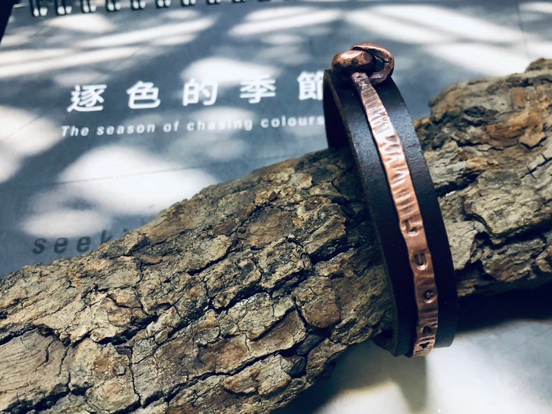 Handmade metalwork│Forged Bronze single knot + leather bracelet│Cultural coins│Tainan travel - งานโลหะ/เครื่องประดับ - ทองแดงทองเหลือง 