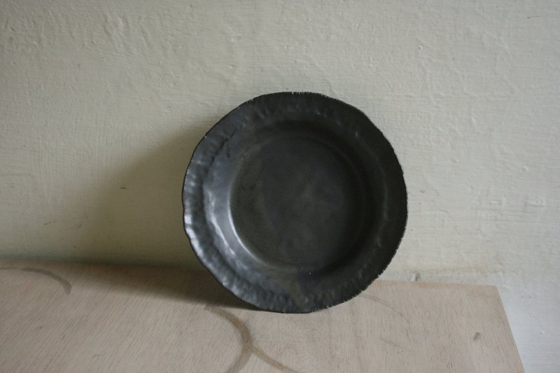 日暮れ-ハンドピンチプレート - 皿・プレート - 陶器 