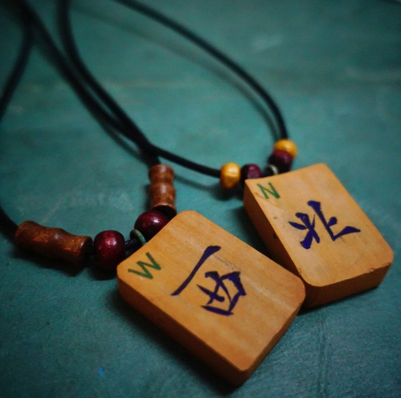 Original Eco-Brand : EARTH.er :: Natural Bamboo Chinese Mahjong Necklace - สร้อยติดคอ - ไม้ไผ่ สีนำ้ตาล