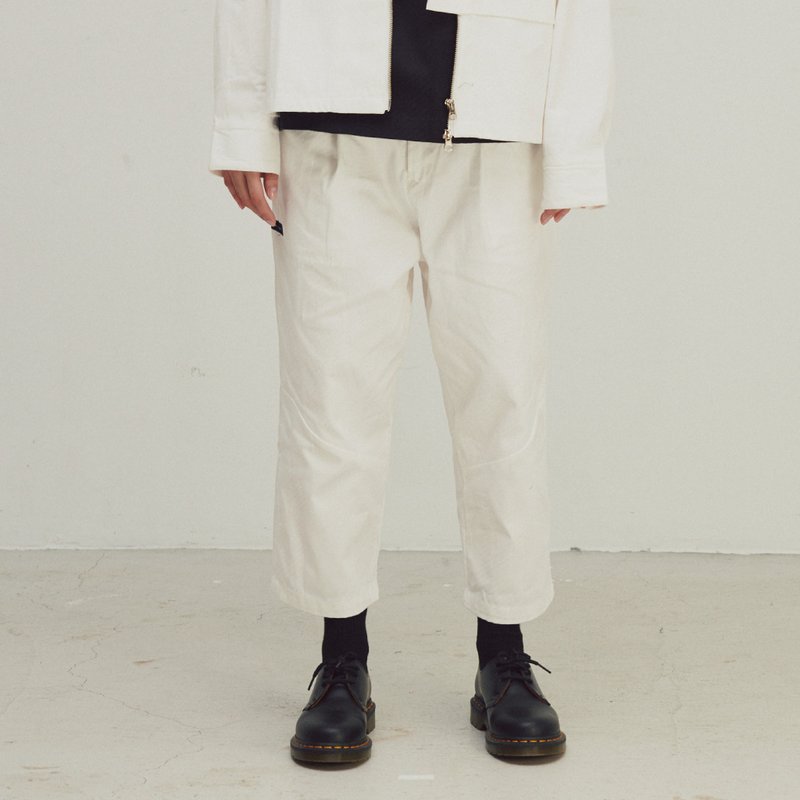 DYCTEAM - EVOLVE(D) - White Logo jacquard crop pants - 男長褲/休閒褲 - 棉．麻 白色