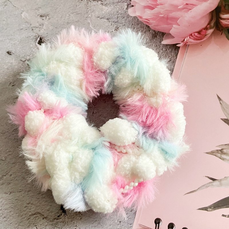 Hand-knitted scrunchie/donut scrunchie, woolen hair ties, hair bundles, hair accessories, pig intestine rings - Hair Accessories - Other Materials Multicolor