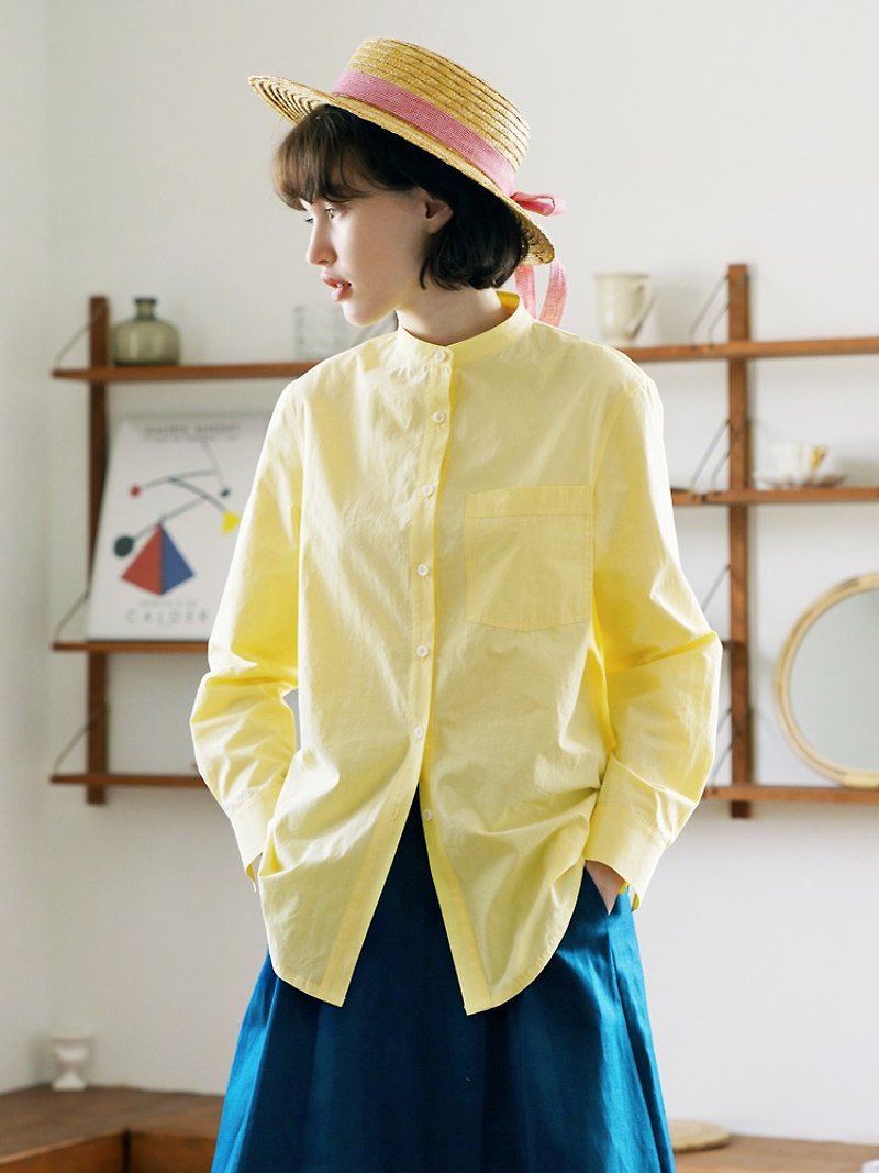 ECRU SOLI素白已然 春夏 簡約設計感 棉質明媚鵝黃色口袋立領襯衫 - 女襯衫 - 棉．麻 黃色