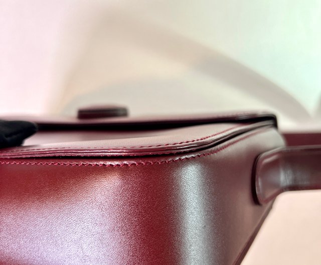 must de Cartier バーガンディ ハンドバッグ must de Cartier バーガンディ ハンドバッグ