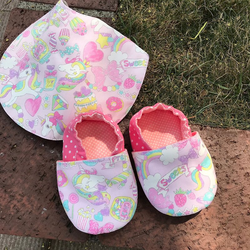 Unicorn Miyue Group-Toddler shoes + double-sided bib - Baby Gift Sets - Cotton & Hemp Pink