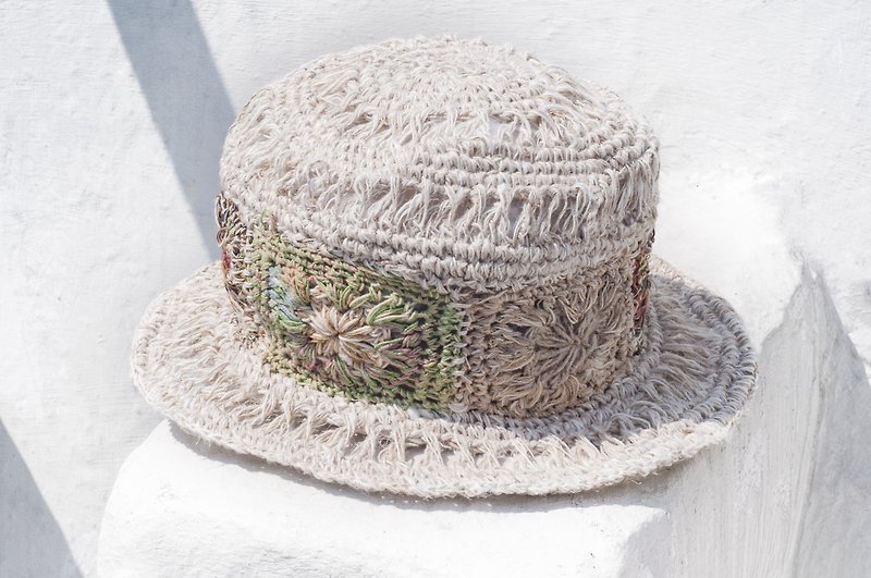Crochet handmade cotton Linen cap visor cap straw hat straw hat - Gradient woven Flowers - Hats & Caps - Cotton & Hemp Multicolor